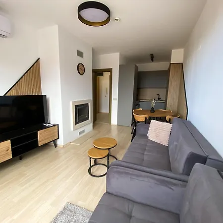 Eldora Deluxe Private